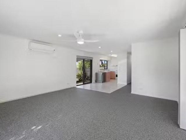 Just in! 4 Comfrey Court, Baranduda, VIC 3691