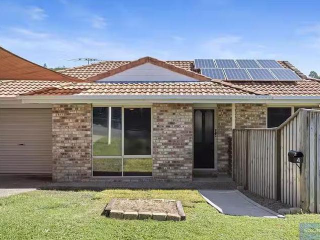 For Rent! 4 Eden Close, Edens Landing, QLD 4207