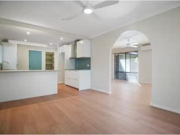 Tuggerah Lake, Jilliby, Wyong Region, Snapper Island