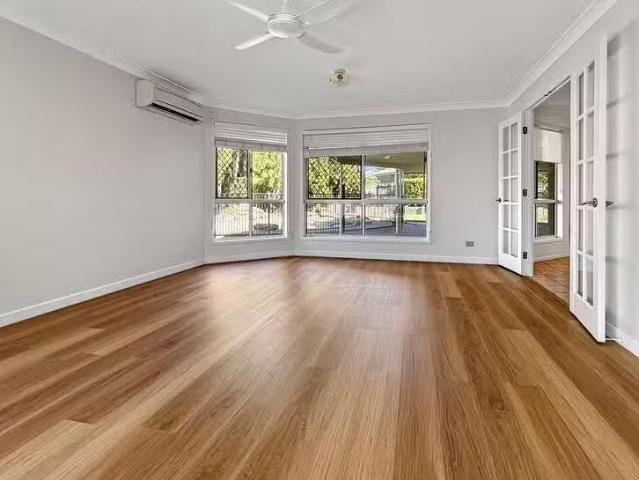 For Rent! 4 Glenhurst Court, Springfield, QLD 4300
