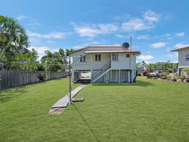 Deal! 4 Hammett Street, Currajong, QLD 4812