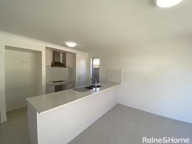 Just in! 4 Kerrie Avenue, Munno Para West, SA 5115