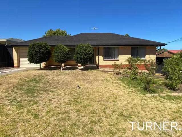 Nice 4 Kimberly Way, Happy Valley SA 5159