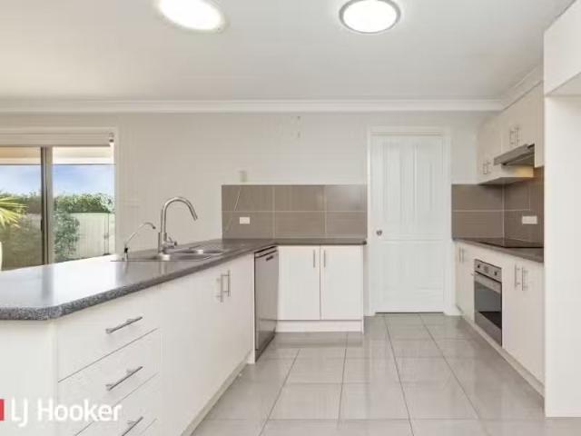 For Rent! 4 Penlee Road, CALALA House for rent Listed by Oliv.
