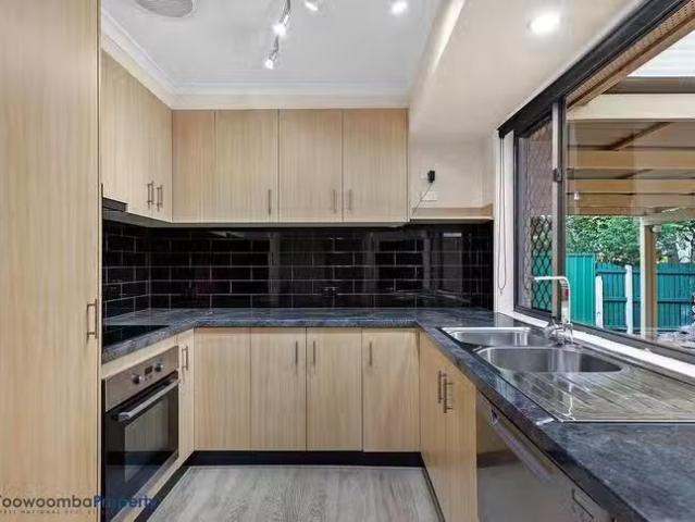 Cheap 4 Sherry Street, Wilsonton Heights, QLD 4350