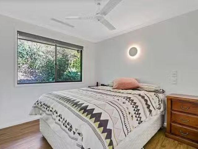 Deal! 4/A Paradise Place, Nambour, QLD 4560