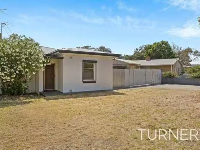 Just in! 53 Underdown Road, Elizabeth South, SA 5112
