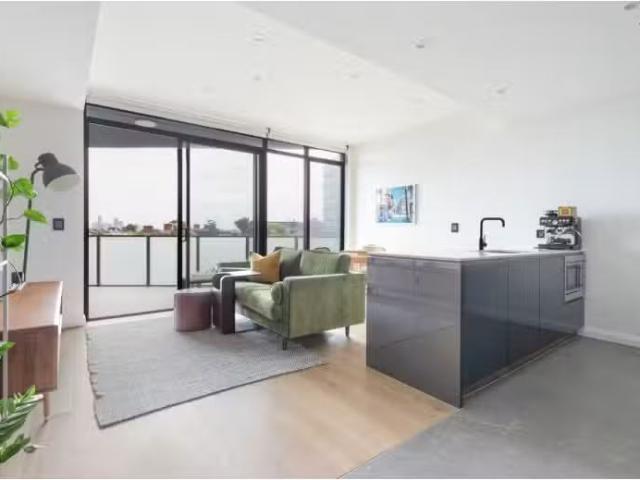 For Rent! 505/2 Regent Street, Petersham Apartment for rent L.