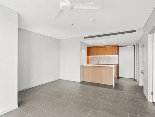 New 507/163 Abbott Street, Cairns City, QLD 4870
