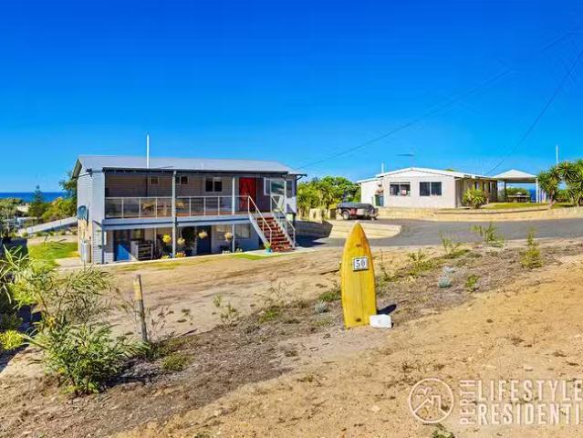 Just in! 50 Shaw Street, Guilderton, WA 6041