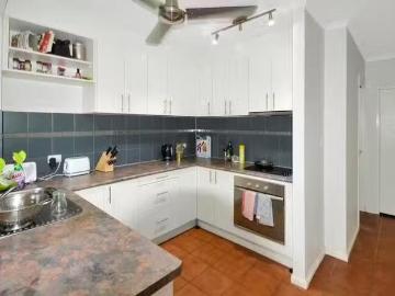 Unique 5/12 Le Grande Street, Freshwater, QLD 4870