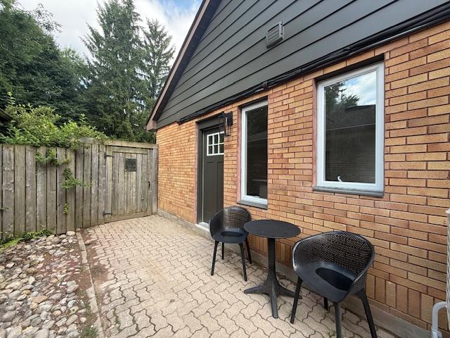 FOR RENT: 518 Pinetree Drive
