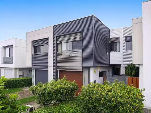 Deal! 51 The Gardenway, Robina, QLD 4226