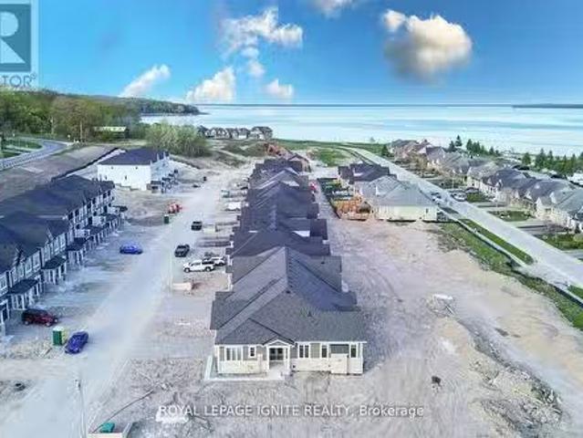 Charming 520 Hudson Crescent, Midland, ON, L4R 0J1 house for.