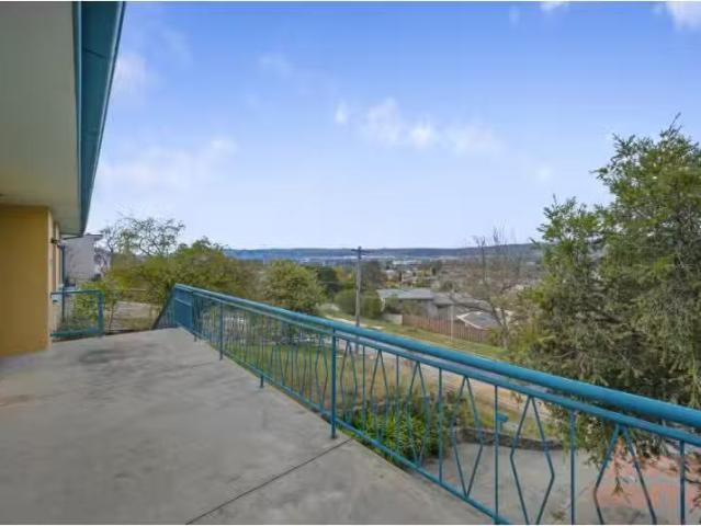 New 52 Brereton Street, Queanbeyan West House for rent Listed.