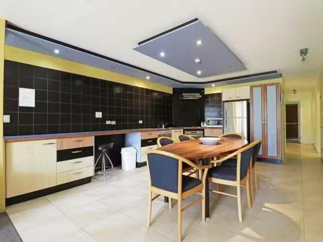 Deal! 5/32 Victoria Terrace, Kings Beach, QLD 4551