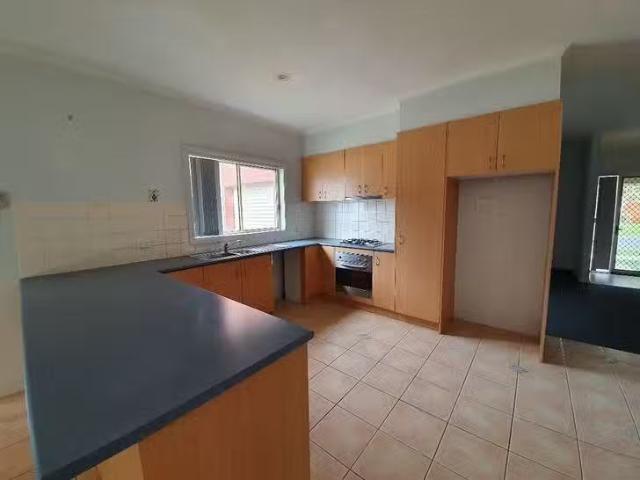 Unique 57 Santa Cruz Boulevard, Roxburgh Park, VIC 3064