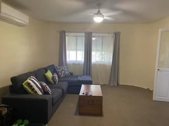 For Rent! 54 Gidley Street, Molong, NSW 2866