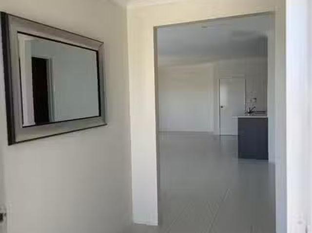 Cheap 56 Kardan Drive, Yanchep, WA 6035