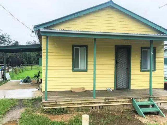 Nice 5 Mill Lane, Warrell Creek, NSW 2447