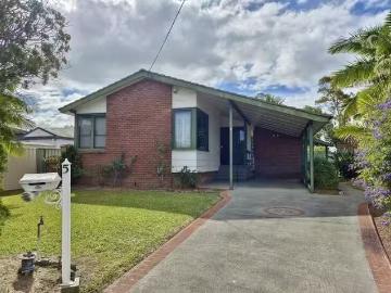 Deal! 5 Bataan Street, Nowra, NSW 2541