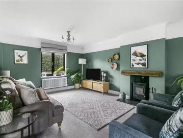 Cozy 5 bedroom detached house for rent in Brocket View, Wheath.