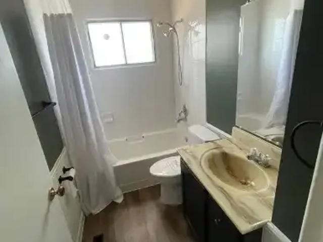 For Rent 5 Bedroom House Calgary AB DS104434334