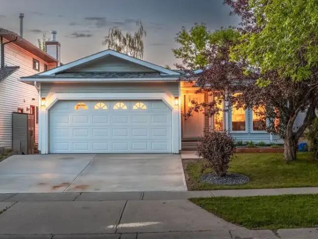 For Rent 5 Bedroom House Calgary AB DS104563513