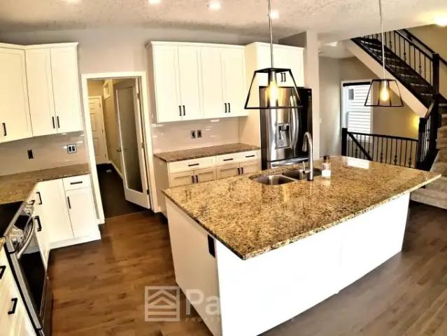 For Rent 5 Bedroom House Calgary AB DS104876500