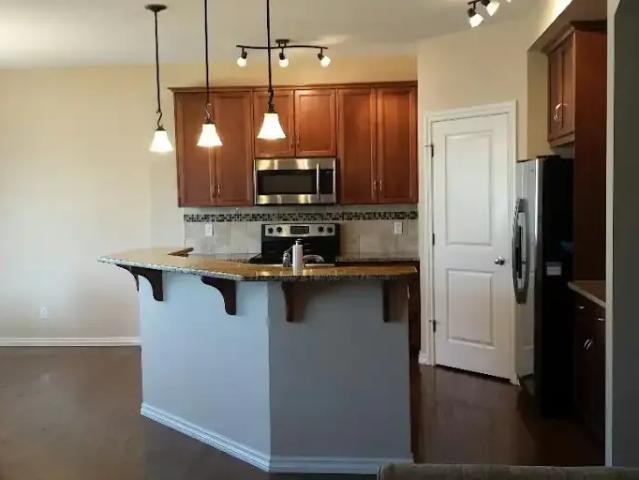 For Rent 5 Bedroom House Calgary AB DS105167426