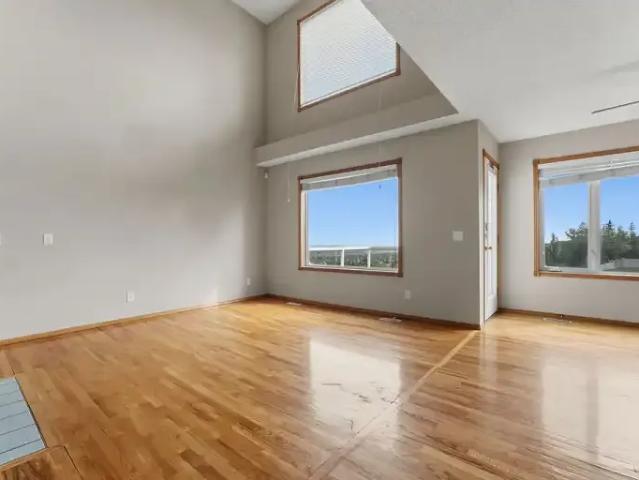For Rent 5 Bedroom House Calgary AB DS105226629