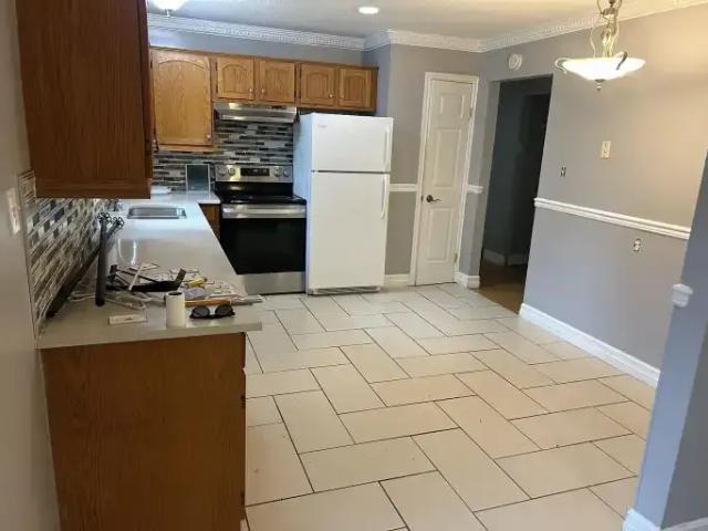 For Rent 5 Bedroom House Calgary AB DS105378184