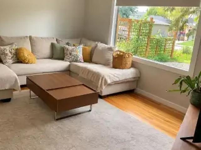 For Rent 5 Bedroom House Calgary AB DS105654082
