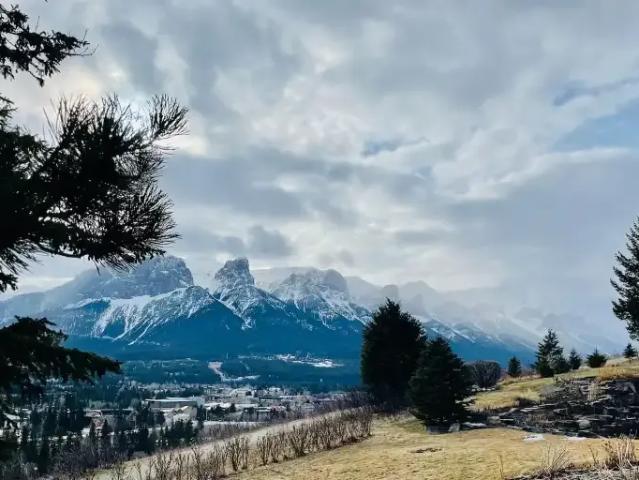 For Rent 5 Bedroom House Canmore AB DS104824212