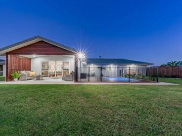 For Rent 5 Bedroom House Cannon Valley QLD DLS102472541
