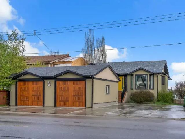 For Rent 5 Bedroom House Chestermere AB DS104181176
