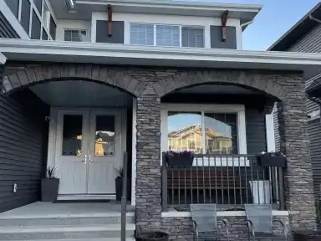 For Rent 5 Bedroom House Chestermere AB DS105601791