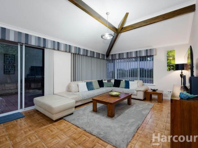 For Rent 5 Bedroom House Currambine WA DS106008447