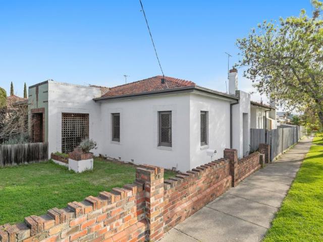 For Rent 5 Bedroom House Ascot Vale VIC DS105819778