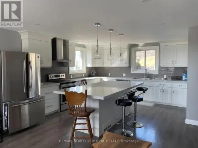 For Rent 5 Bedroom House Bradford West Gwillimbury ON DS104106750