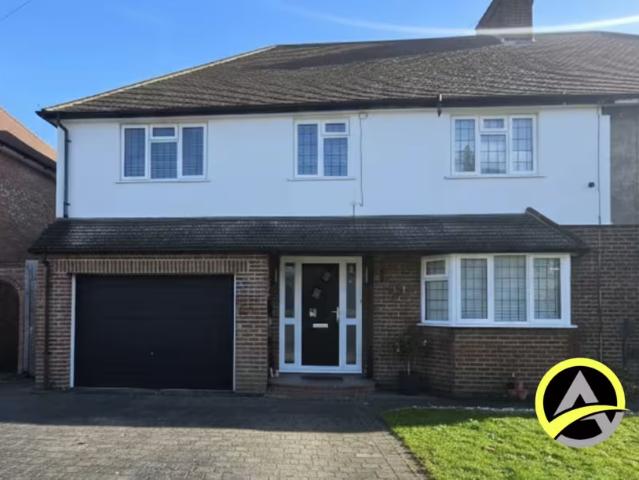 For Rent 5 Bedroom House Bromley Bromley DLS96790254