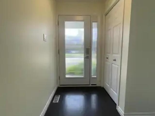 For Rent 5 Bedroom House Grimsby ON DS103740005