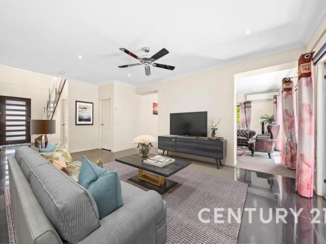 For Rent 5 Bedroom House Keysborough, VIC DS102758913