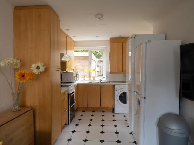 For Rent 5 Bedroom House Harborne West Midlands DS98286260
