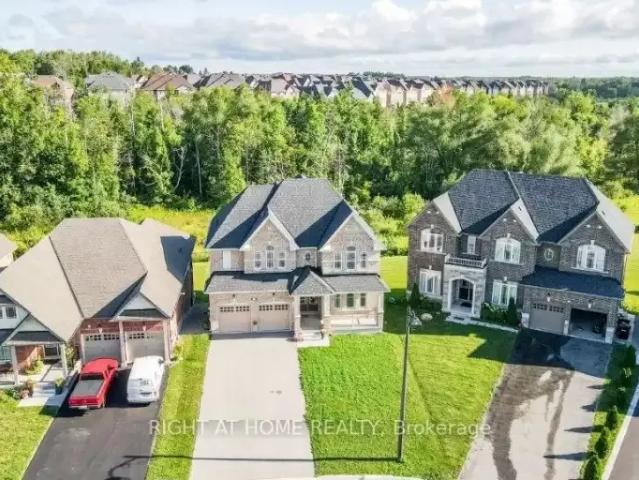For Rent 5 Bedroom House Innisfil ON DS105623874
