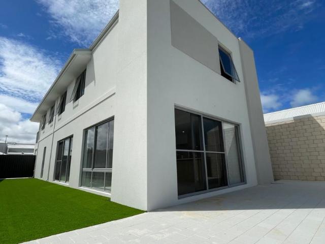 For Rent 5 Bedroom House Jindalee, WA DS105881487