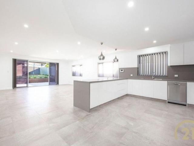 For Rent 5 Bedroom House Lidcombe, NSW DS105508654
