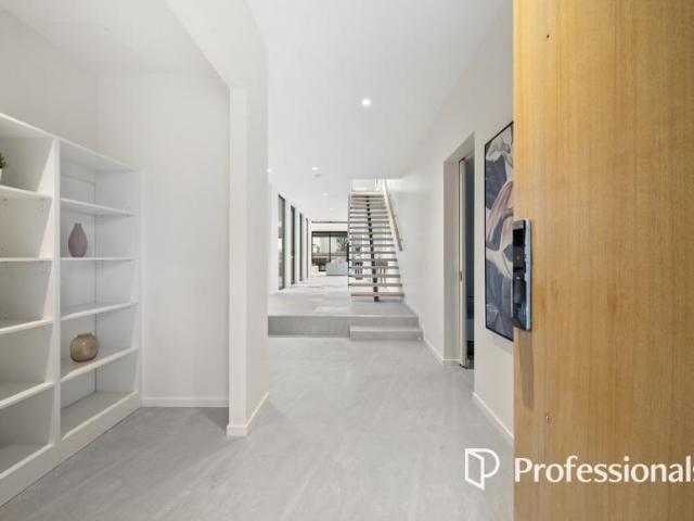 For Rent 5 Bedroom House Mount Waverley VIC DS105972715