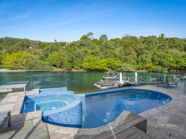 For Rent 5 Bedroom House Noosa Heads QLD DS103307786
