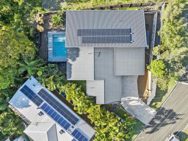 For Rent 5 Bedroom House NOOSA HEADS QLD DS83884676